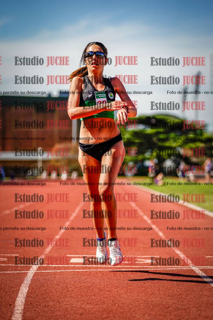 Fotos de los 5000 m llanos de mujeres y varones