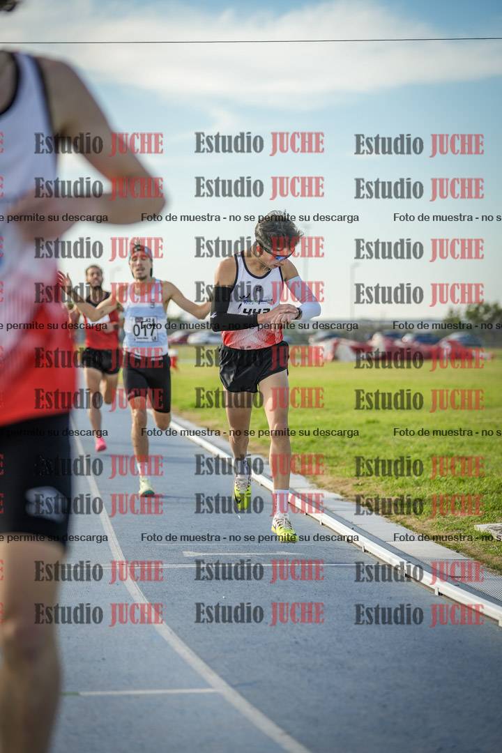 Fotos de los 1500 m llanos de varones