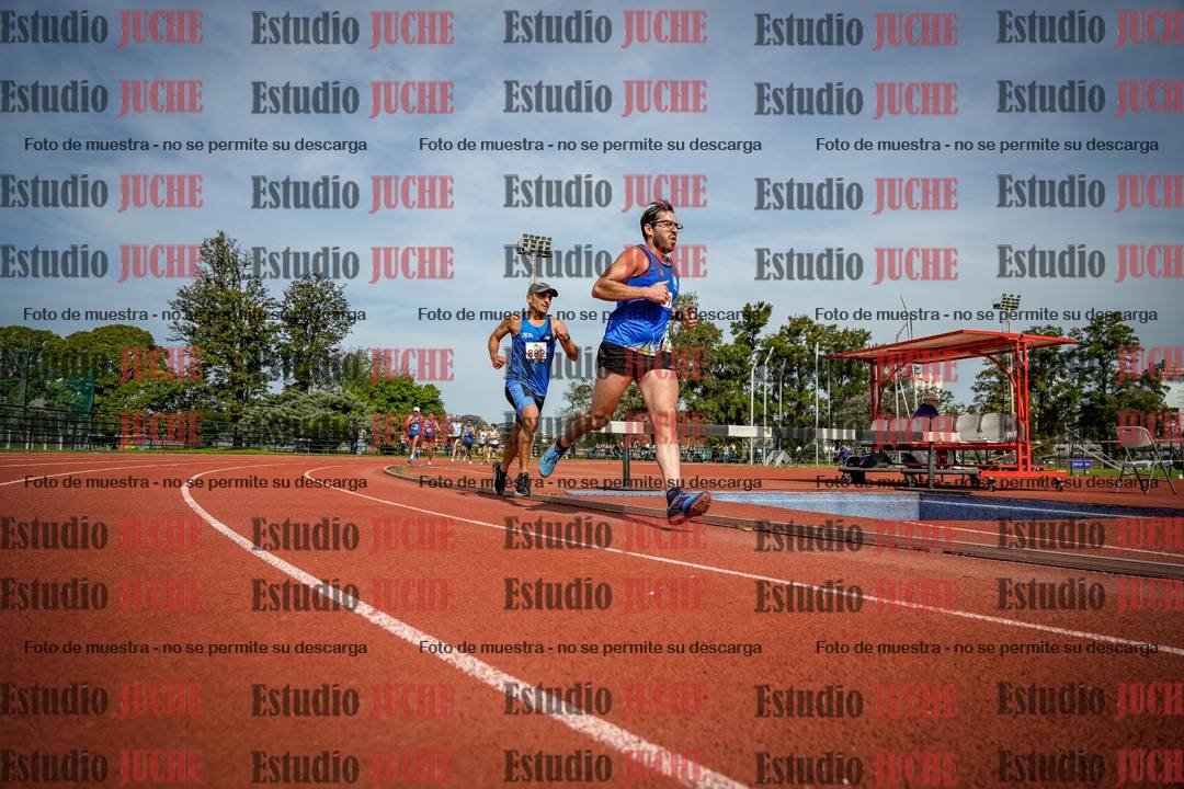 Fotos de los 3000 m llanos de varones