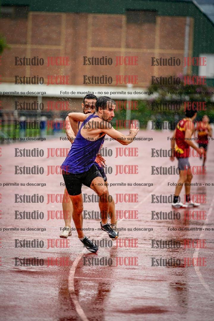 Fotos de las postas 4x400 m de varones