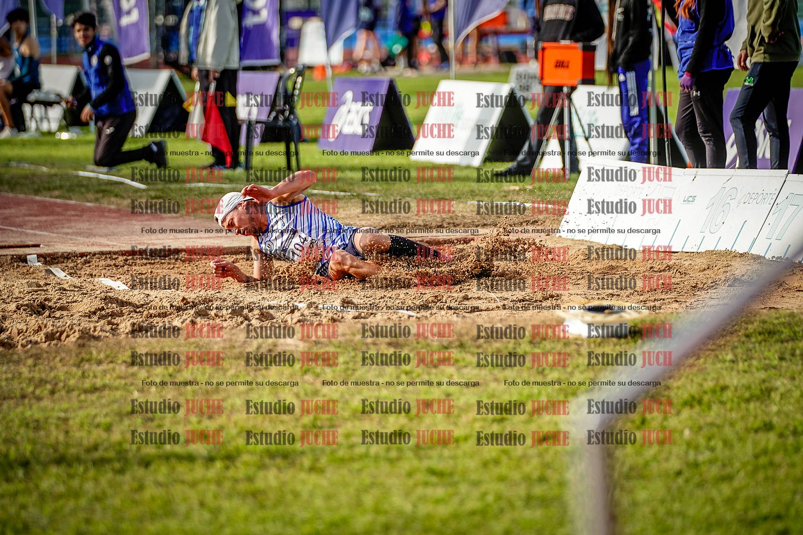 Fotos del salto triple de varones