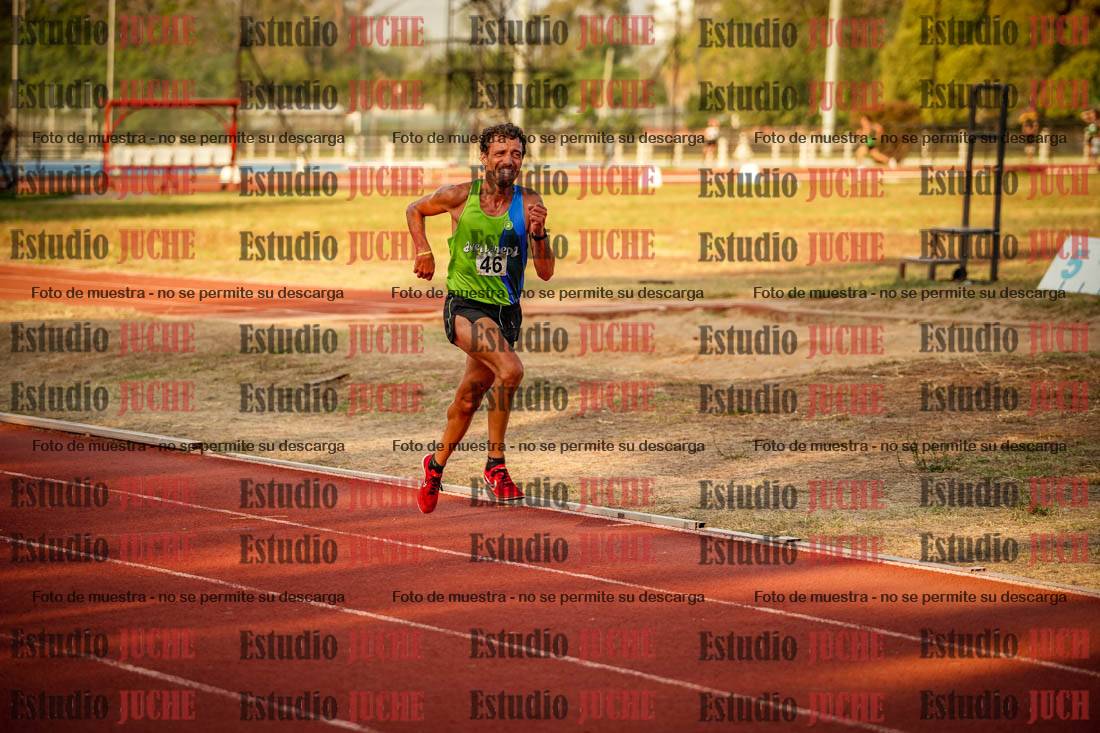 Fotos de los 5000 m llanos de mujeres y varones