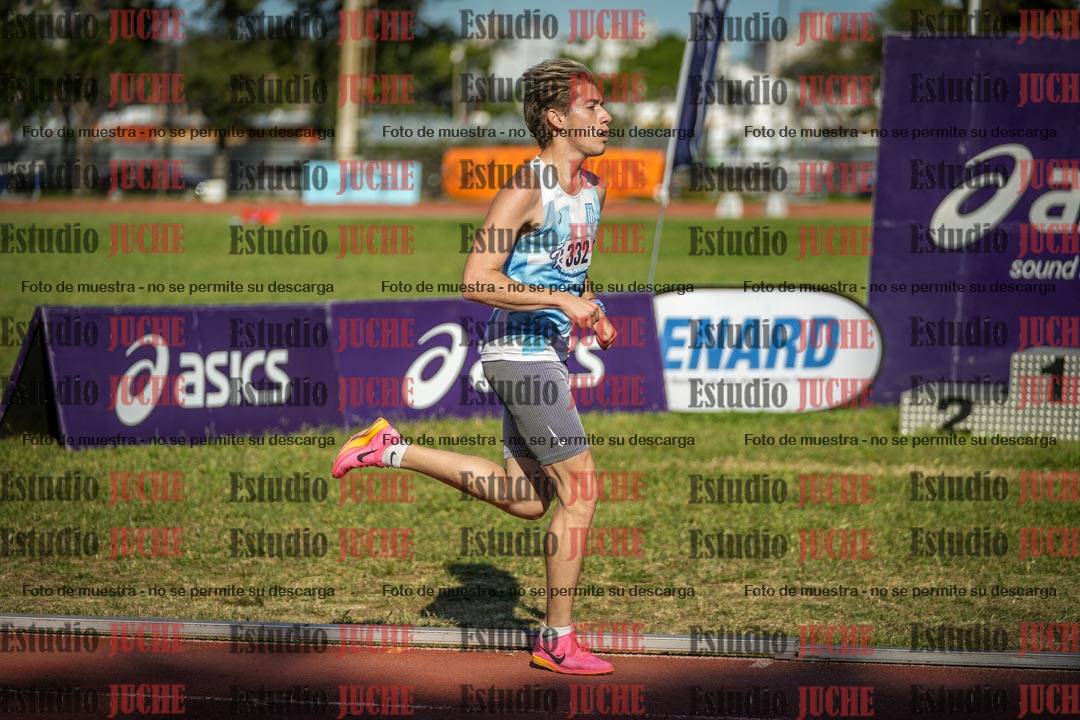 Fotos de los 5000 m llanos de varones