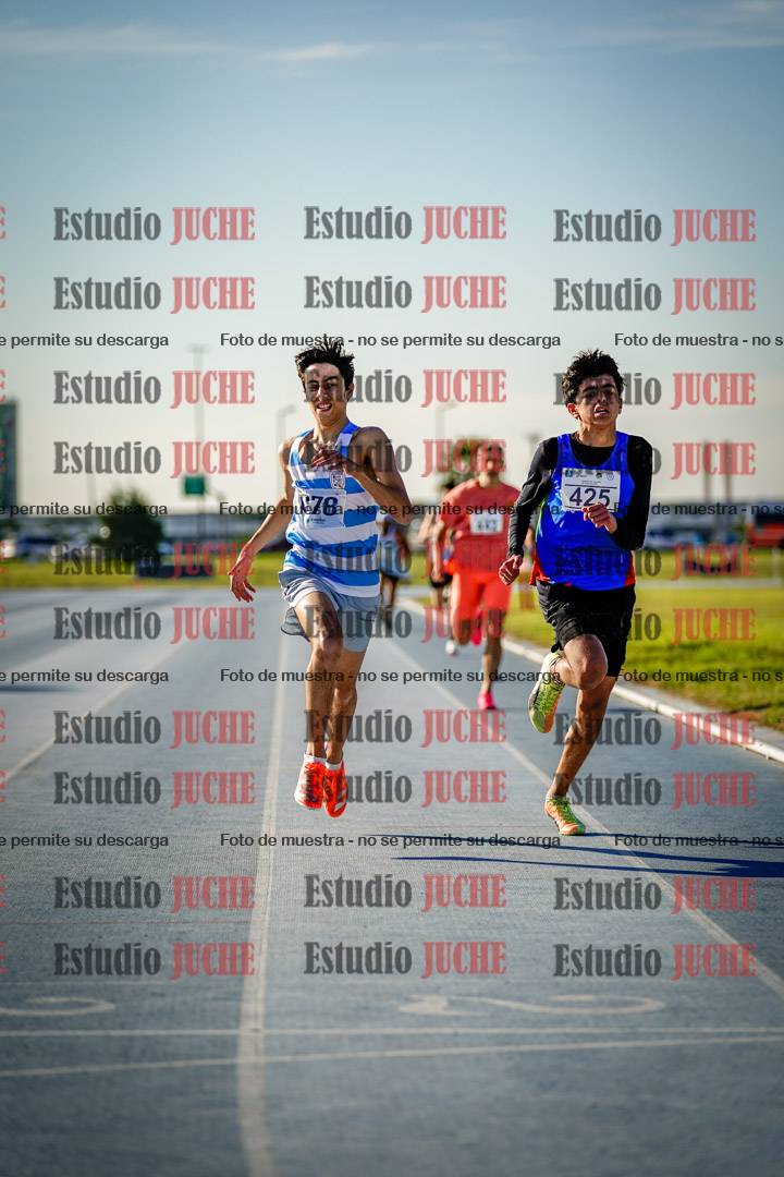 Fotos de los 1500 m llanos de varones
