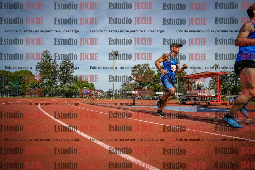 Fotos de los 3000 m llanos de varones