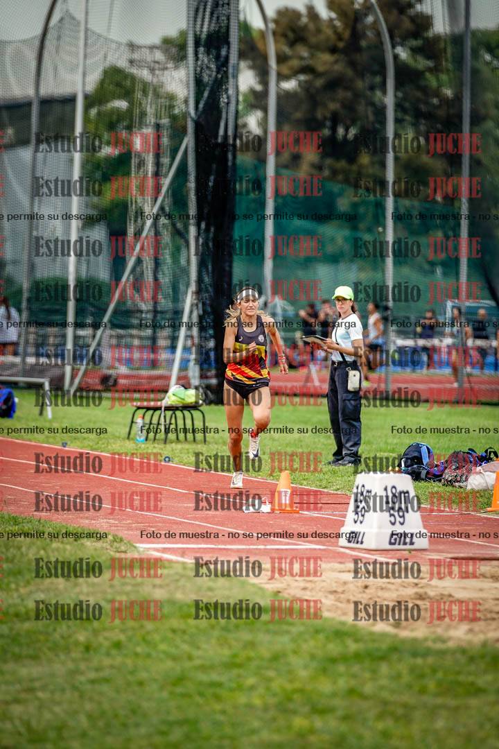Fotos del salto triple de mujeres y varones