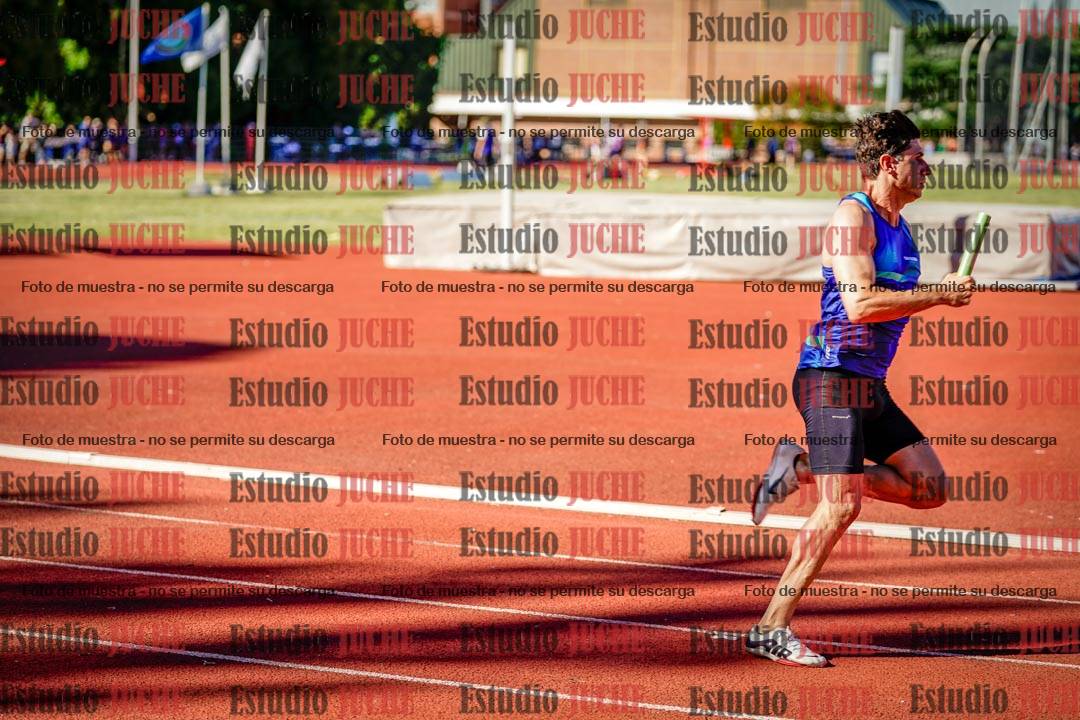 Fotos de las postas 4x100 m de varones
