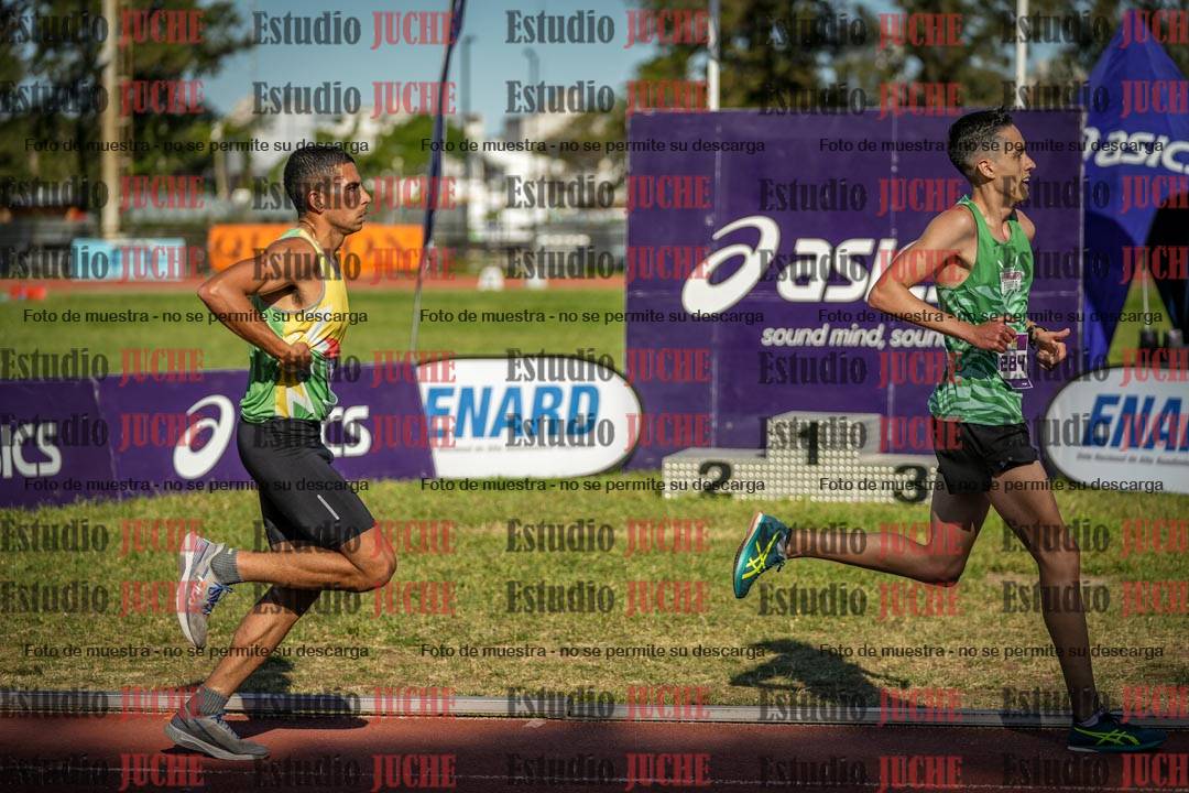 Fotos de los 5000 m llanos de varones