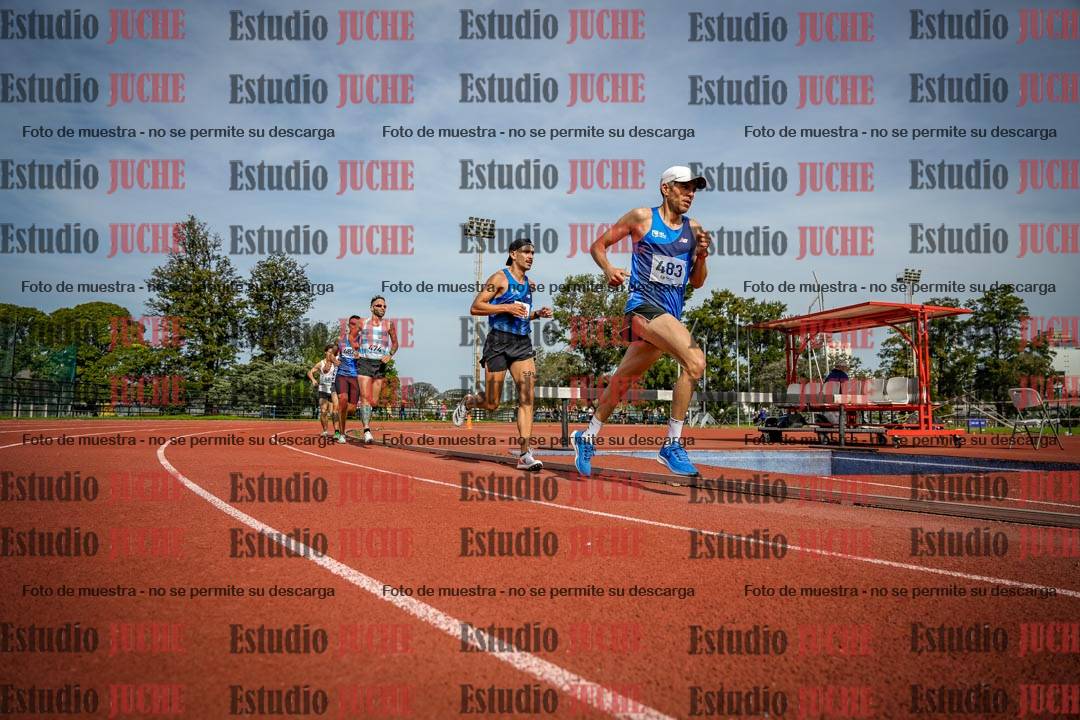 Fotos de los 3000 m llanos de varones