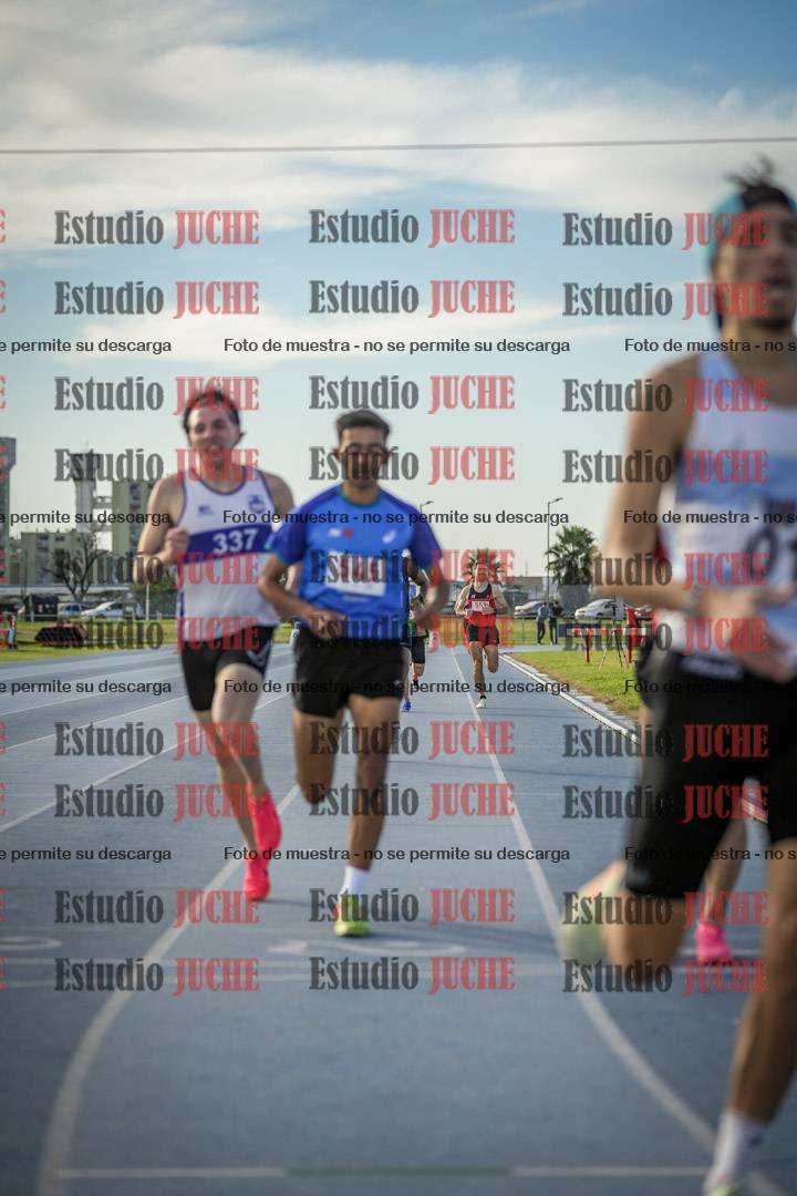 Fotos de los 1500 m llanos de varones