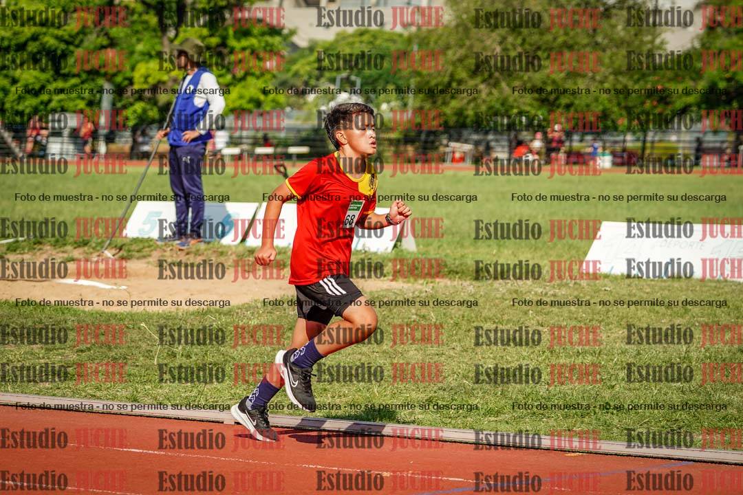 Fotos de los 1000 m llanos de varones
