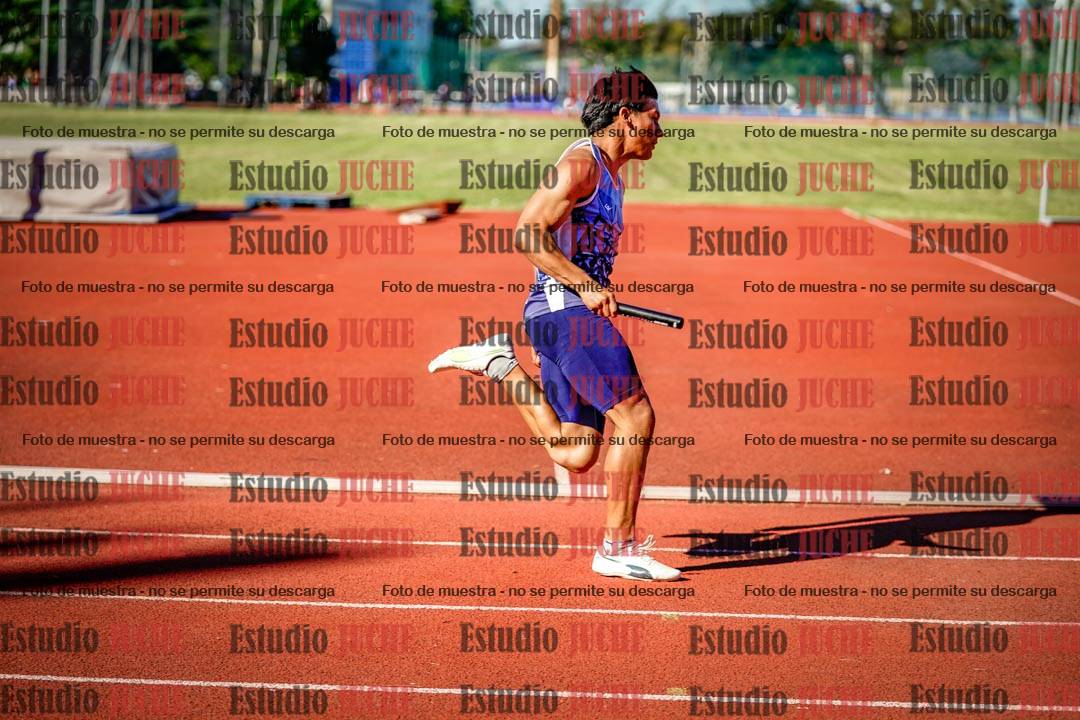Fotos de las postas 4x100 m de varones