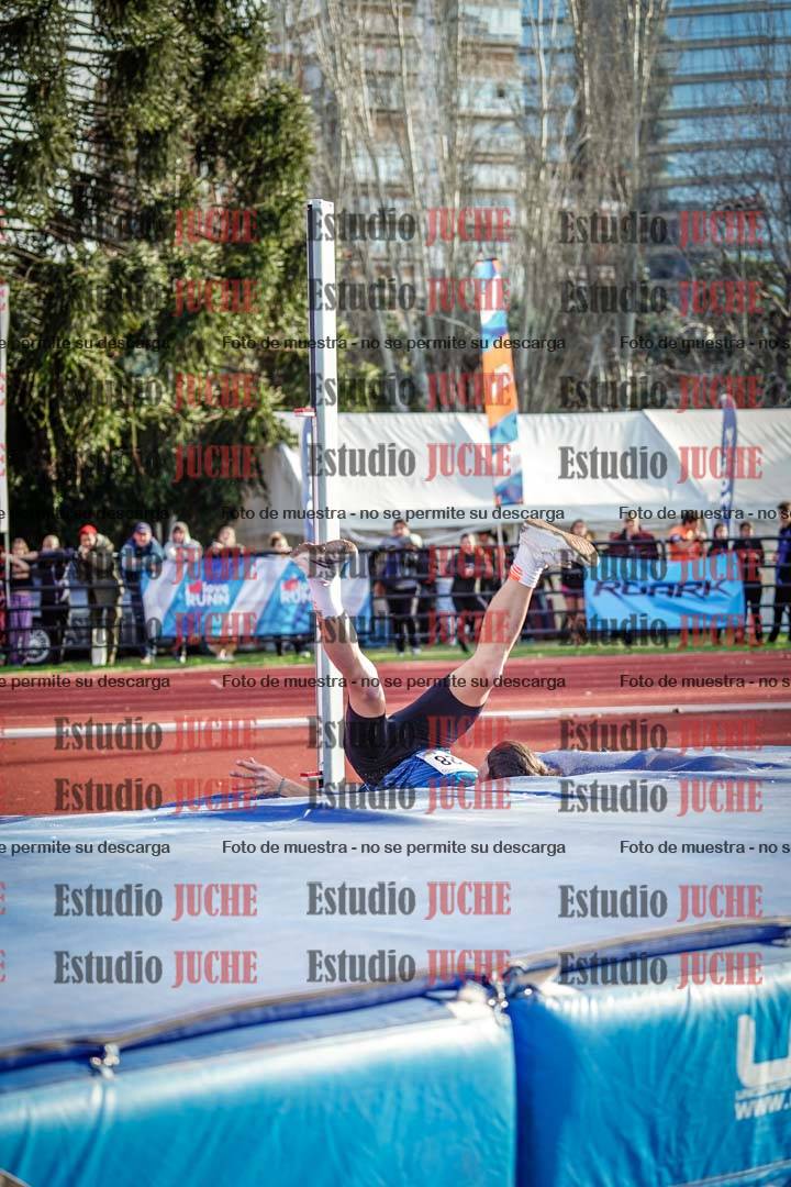 Fotos del salto en alto de varones
