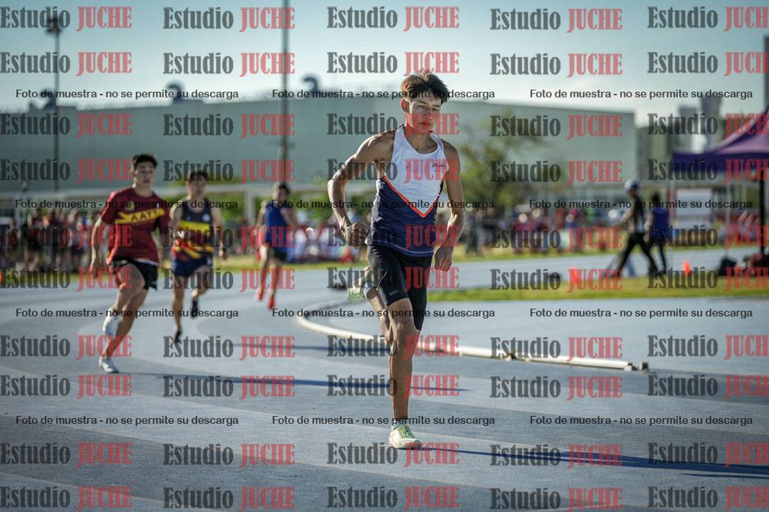 Fotos de los 400 m llanos de varones