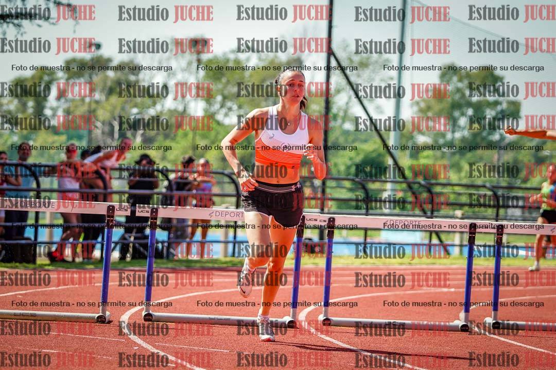 Fotos de los 400 m con vallas de mujeres