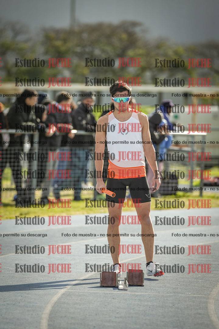 Fotos de las postas 4x400 m llanos de varones