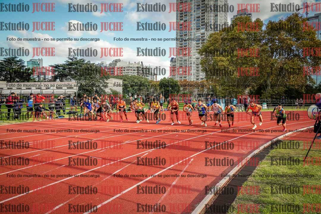 Fotos de los 1500 m llanos de varones