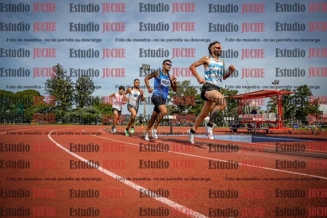 Fotos de los 3000 m llanos de varones