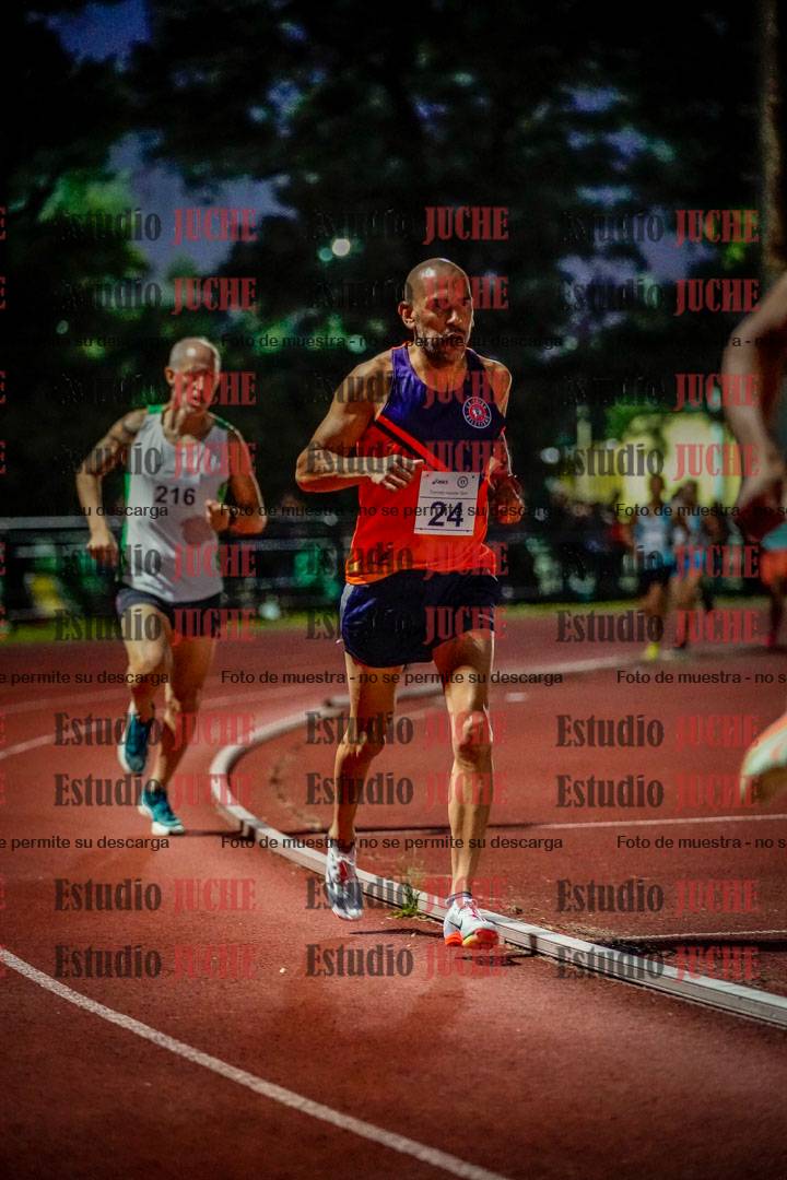 Fotos de los 1500 m llanos de varones