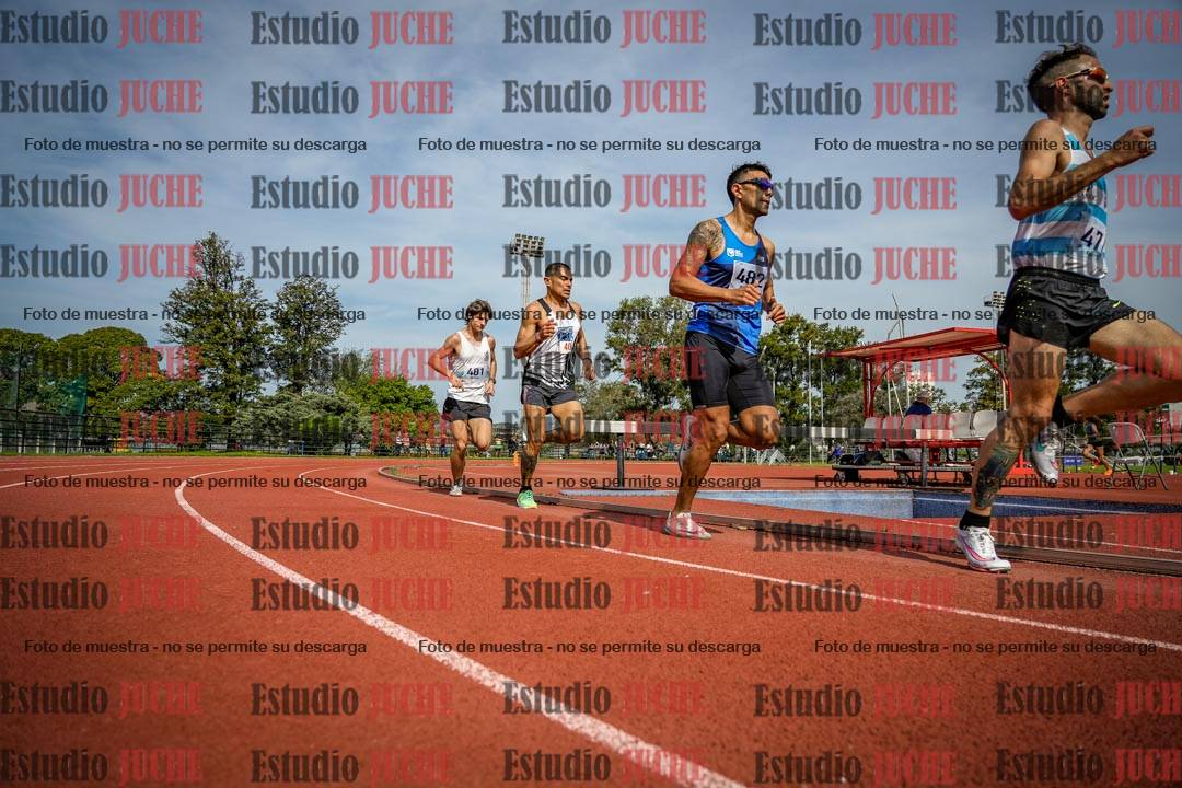 Fotos de los 3000 m llanos de varones
