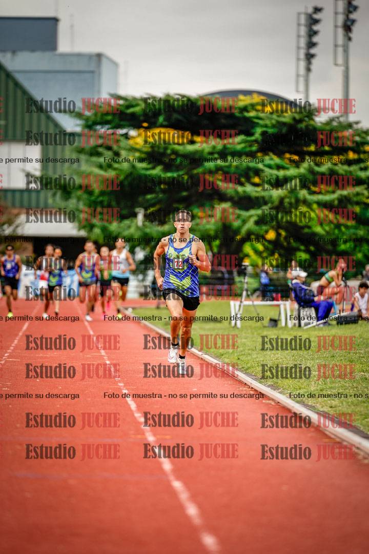 Fotos de los 800 m de varones