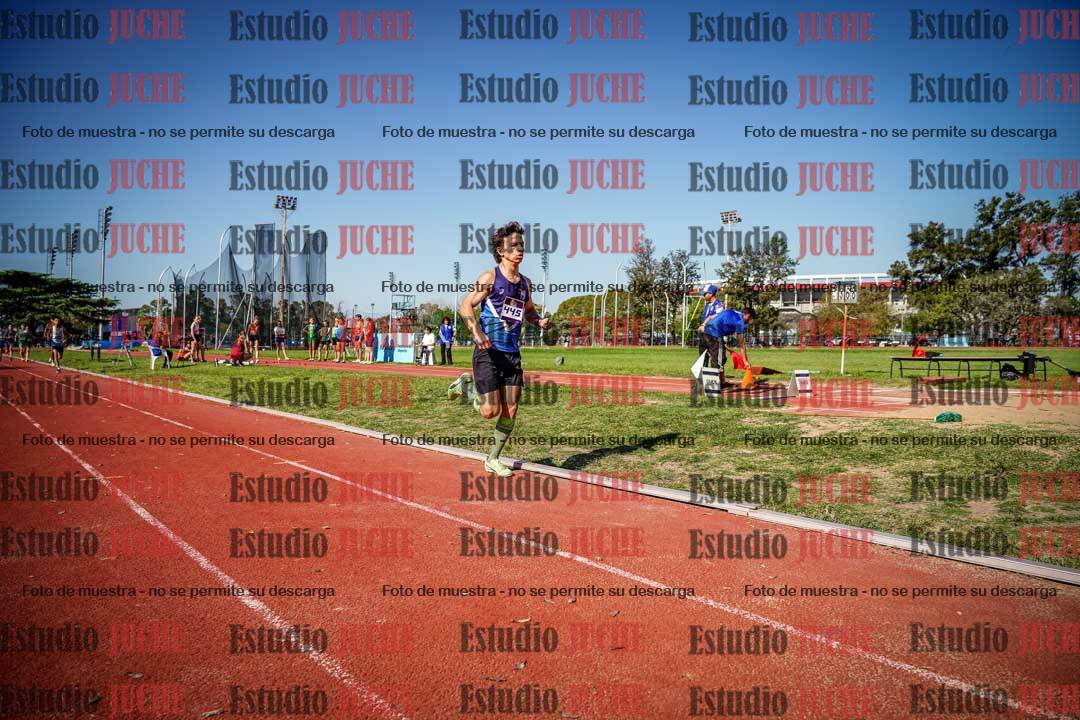 Fotos de los 600 m llanos de varones