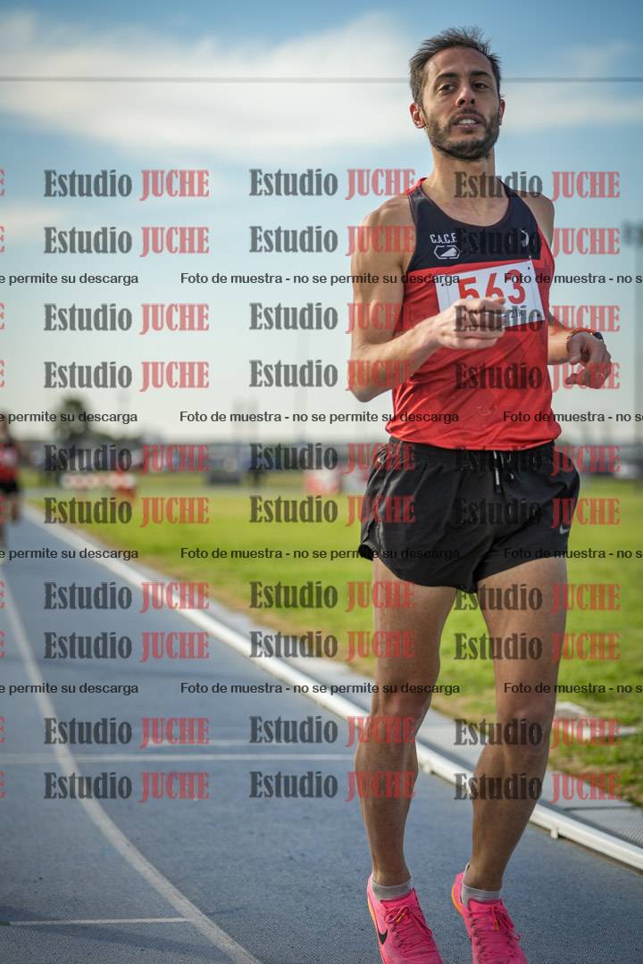 Fotos de los 1500 m llanos de varones