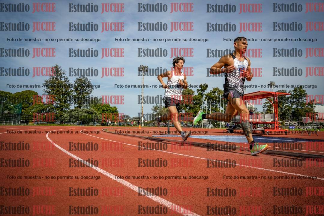 Fotos de los 3000 m llanos de varones