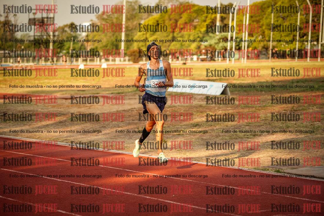 Fotos de los 5000 m llanos de mujeres y varones