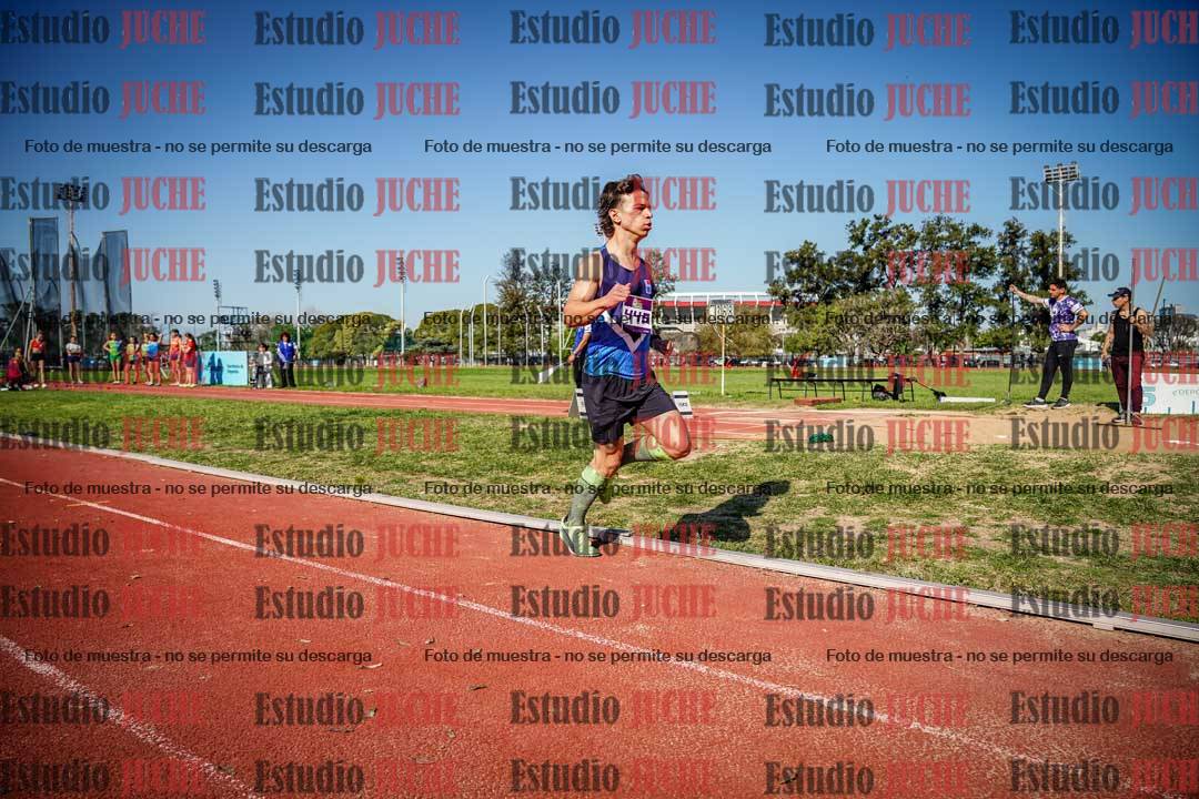 Fotos de los 600 m llanos de varones