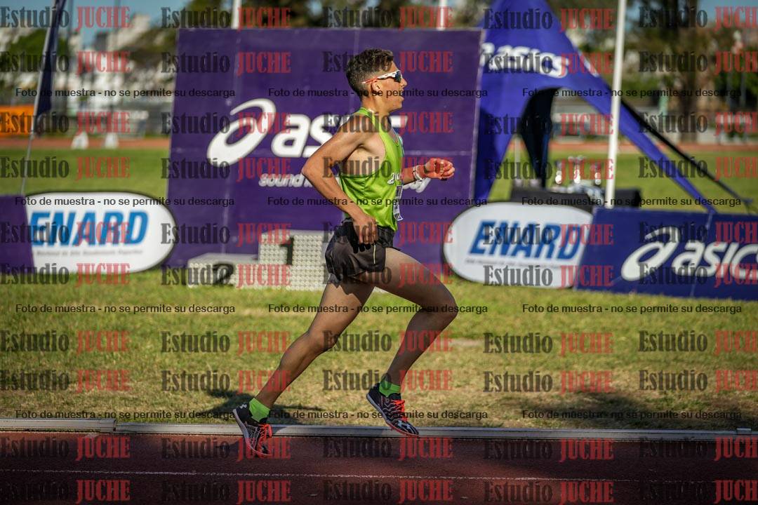 Fotos de los 5000 m llanos de varones