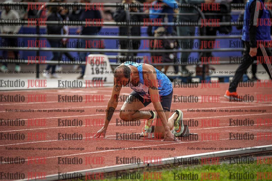 Fotos de los 400 m llanos de varones