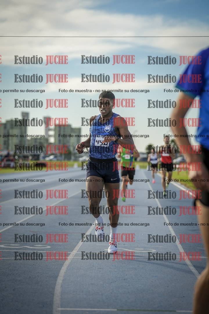 Fotos de los 1500 m llanos de varones