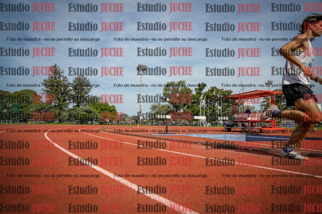 Fotos de los 3000 m llanos de varones