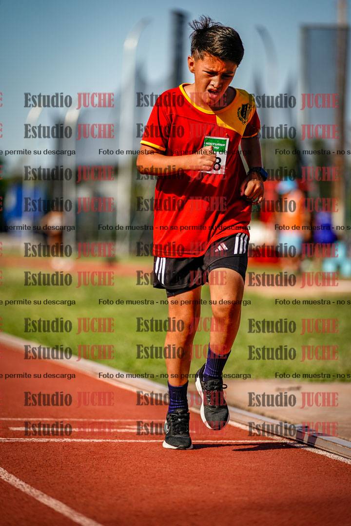 Fotos de los 1000 m llanos de varones