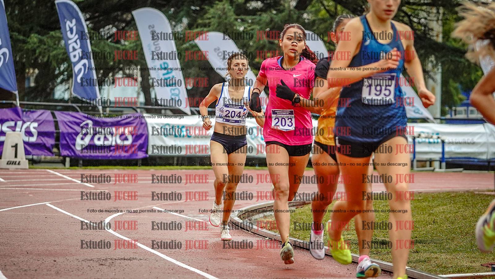 Fotos de los 1500 m llanos de mujeres