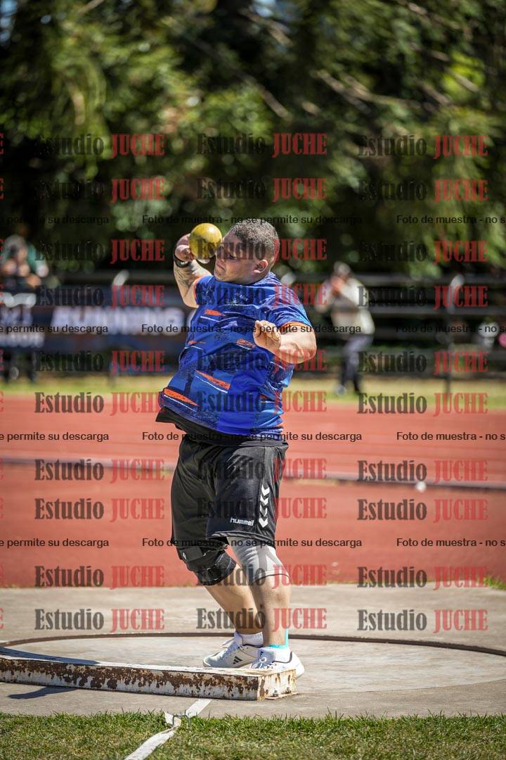 Fotos del lanzamiento de bala de varones