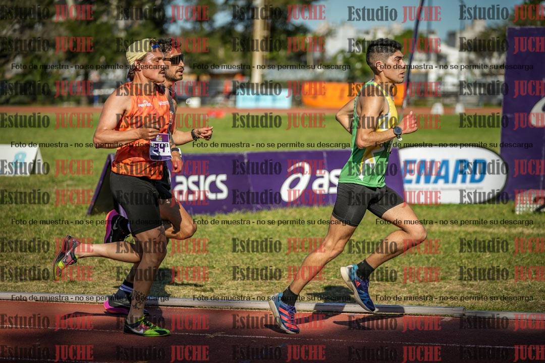 Fotos de los 5000 m llanos de varones