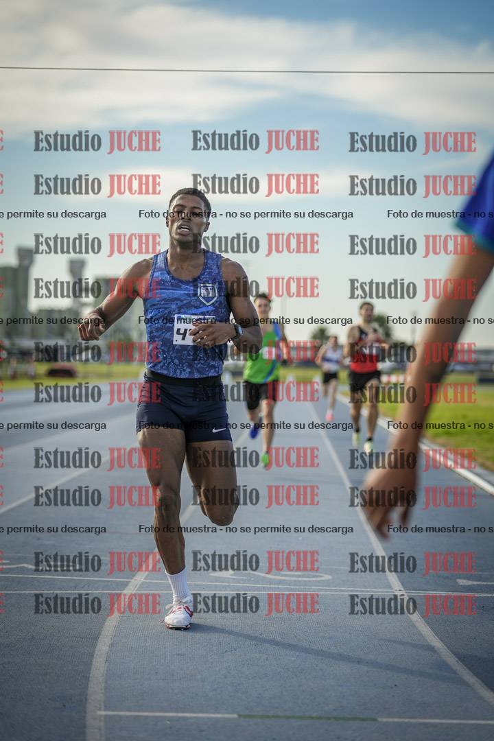 Fotos de los 1500 m llanos de varones