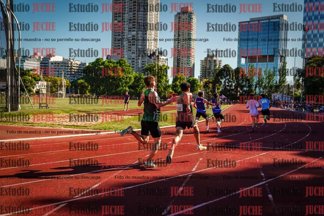 Fotos de las postas 4x100 m de varones