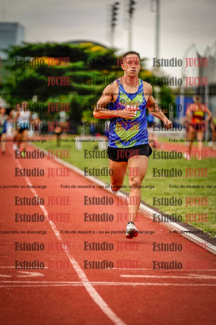 Fotos de los 800 m de varones