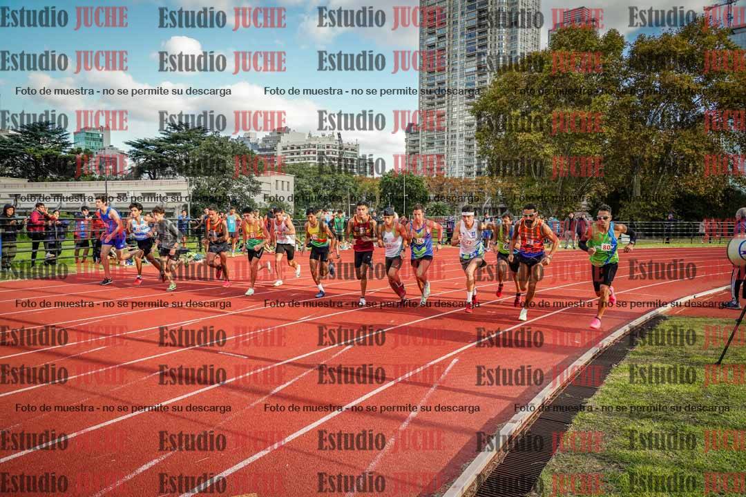 Fotos de los 1500 m llanos de varones
