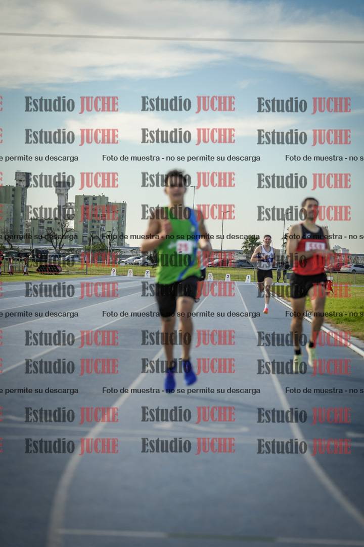 Fotos de los 1500 m llanos de varones