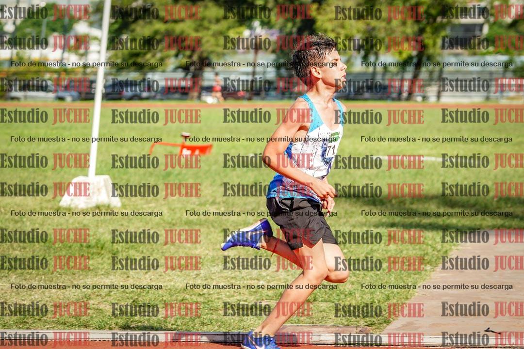 Fotos de los 1000 m llanos de varones