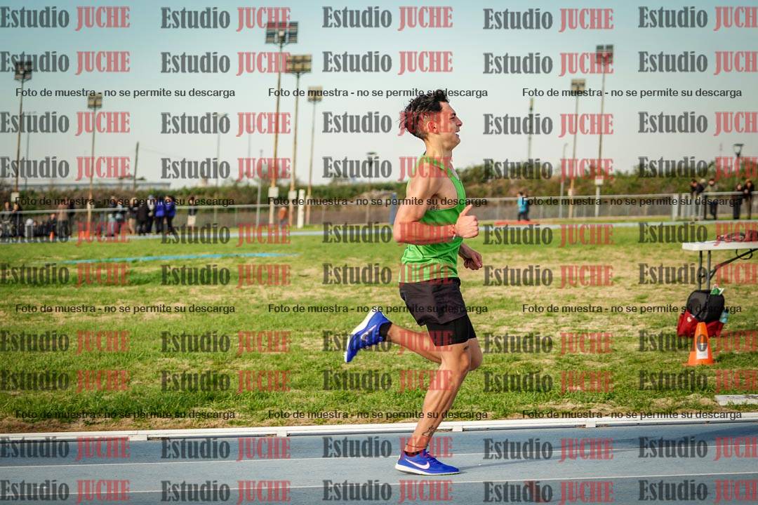 Fotos de los 1500 m llanos de varones