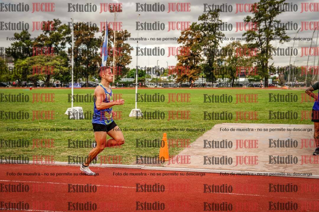 Fotos de los 800 m de varones