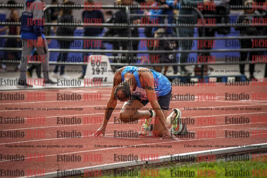 Fotos de los 400 m llanos de varones