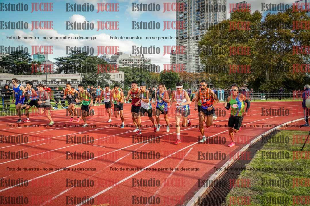Fotos de los 1500 m llanos de varones