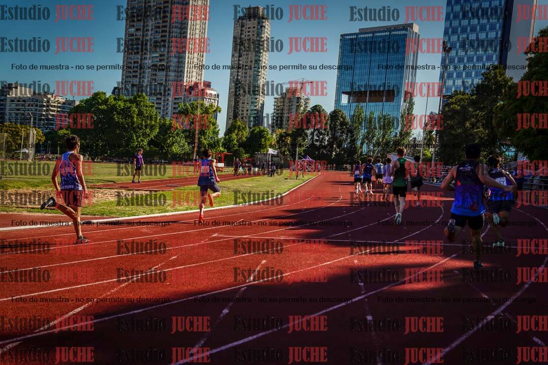 Fotos de las postas 4x100 m de varones