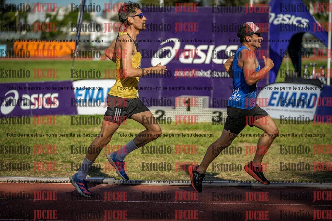 Fotos de los 5000 m llanos de varones